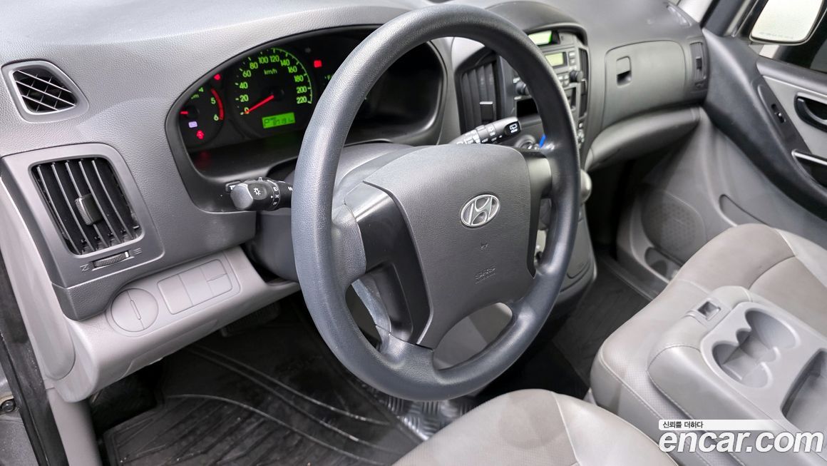 Hyundai Starex 2012