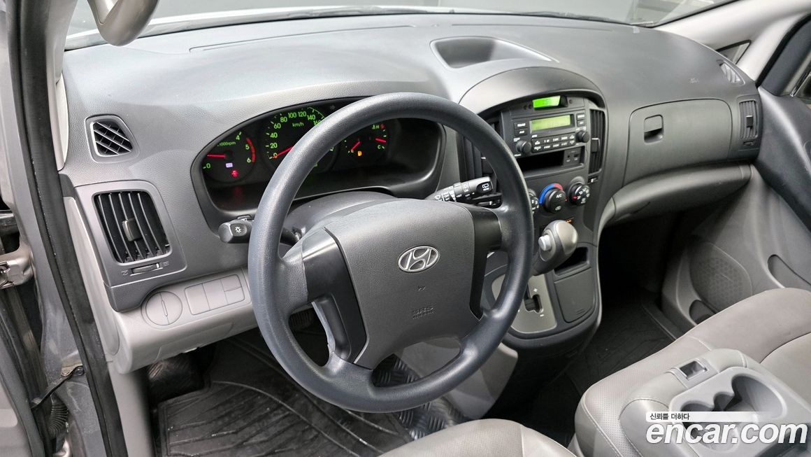 Hyundai Starex 2012