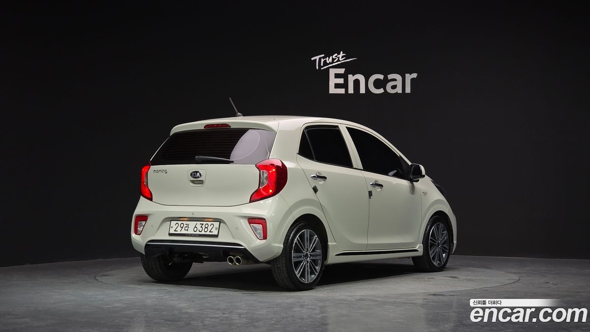 Kia morning 2018