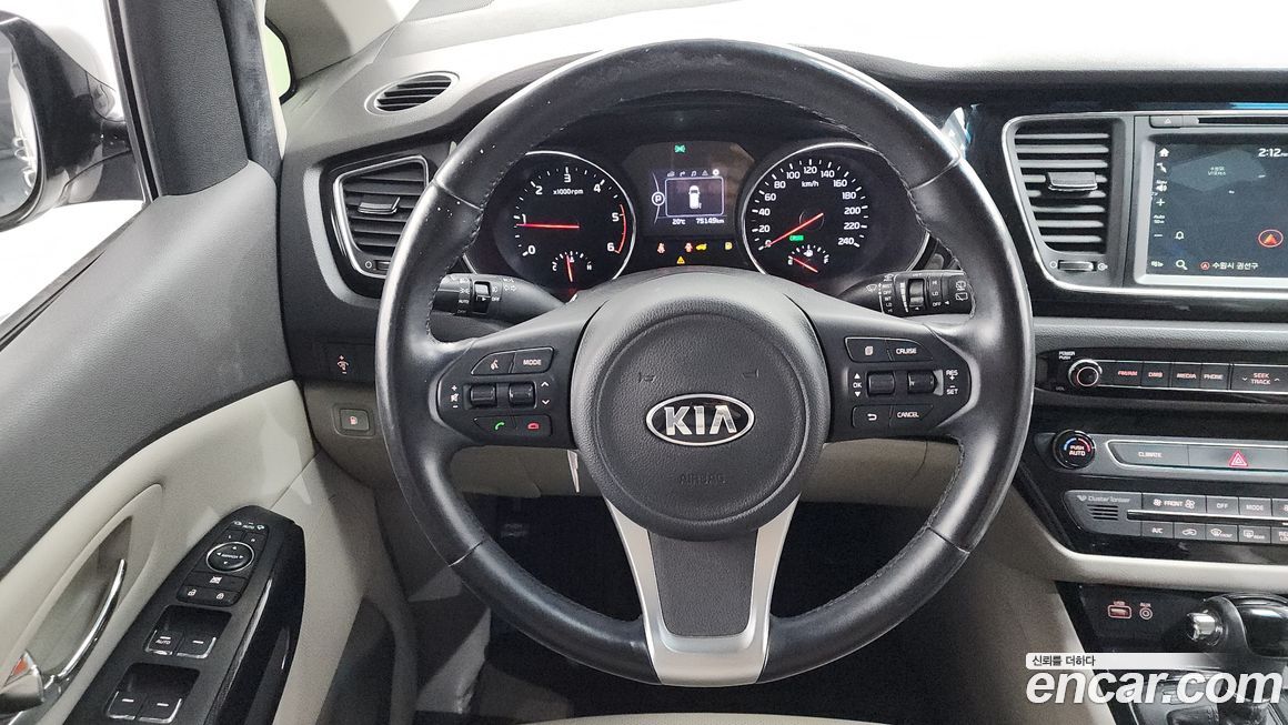Kia Canival 2016