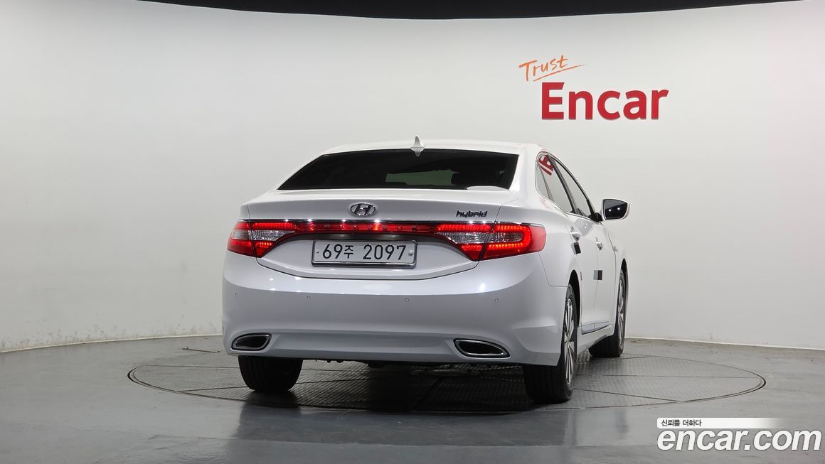 Hyundai Grandeur 2014