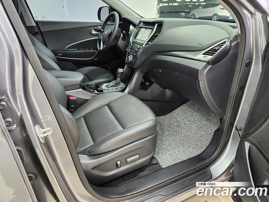 Hyundai Santafe 2016