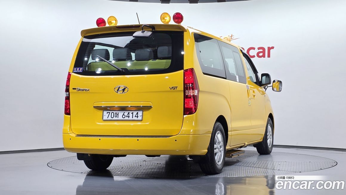 Hyundai Starex 2016