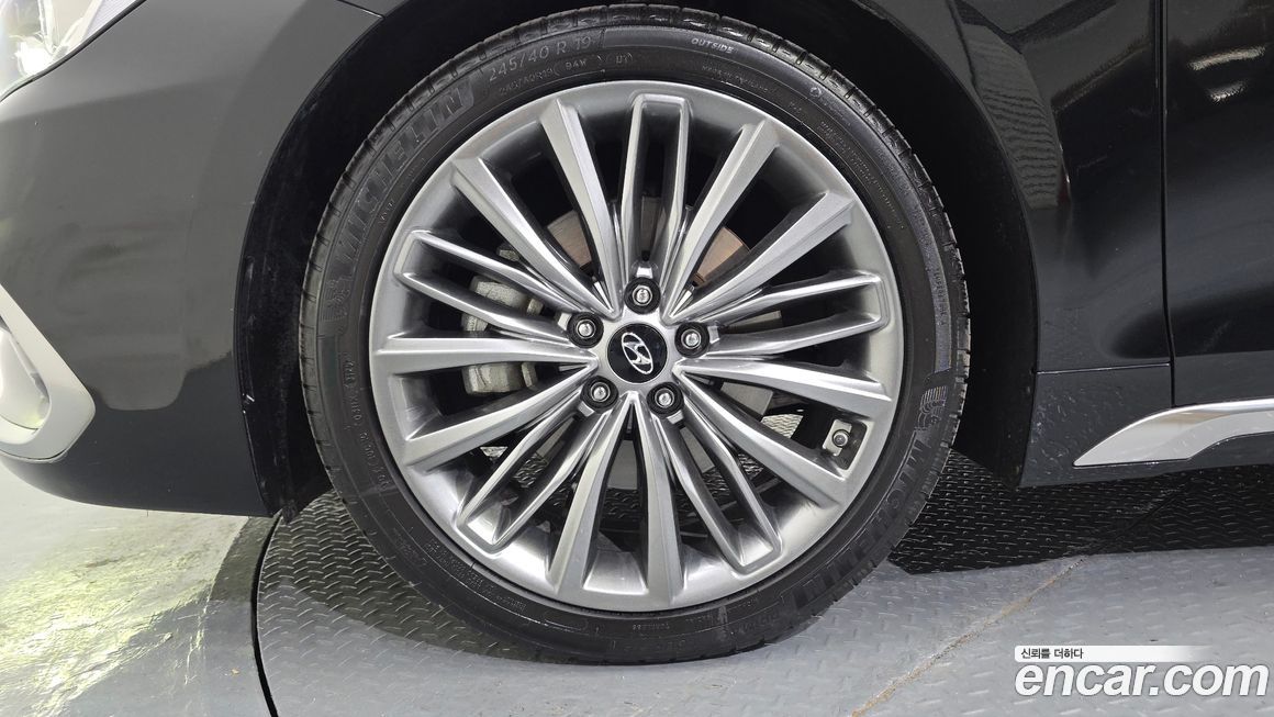 Hyundai Grandeur 2019