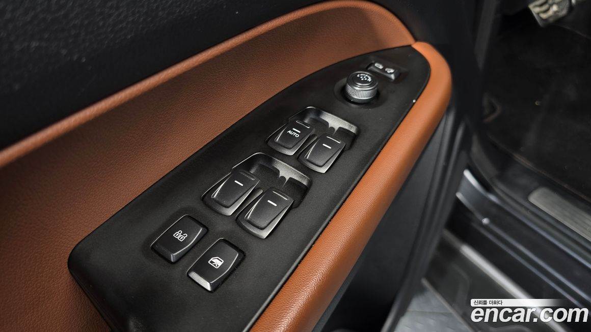 KG_Mobility_Ssangyong Rexton 2019