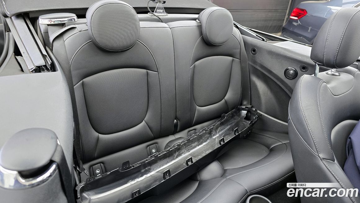 Mini Cooper Convertible 2016