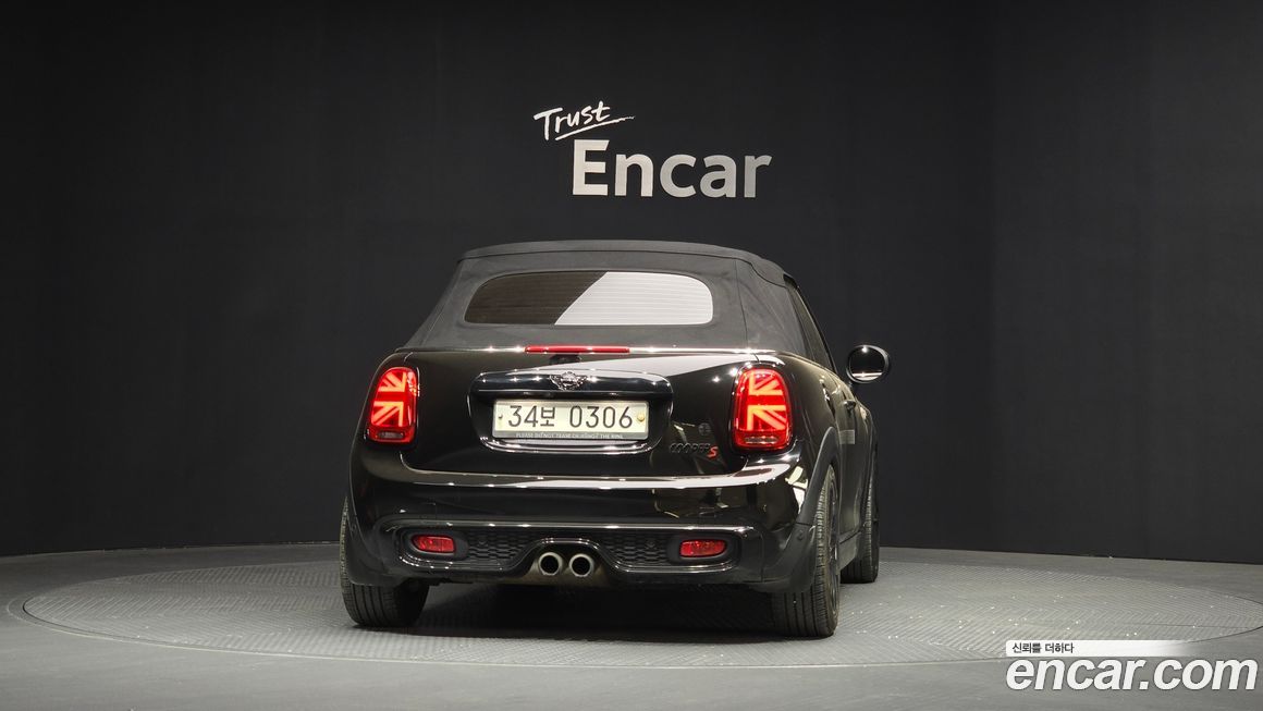 Mini Cooper Convertible 2016