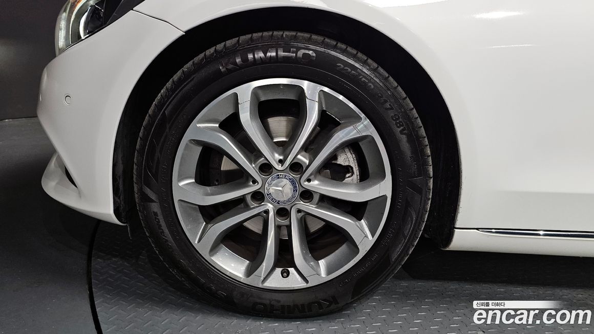 Mercedes-Benz C-Class 2016