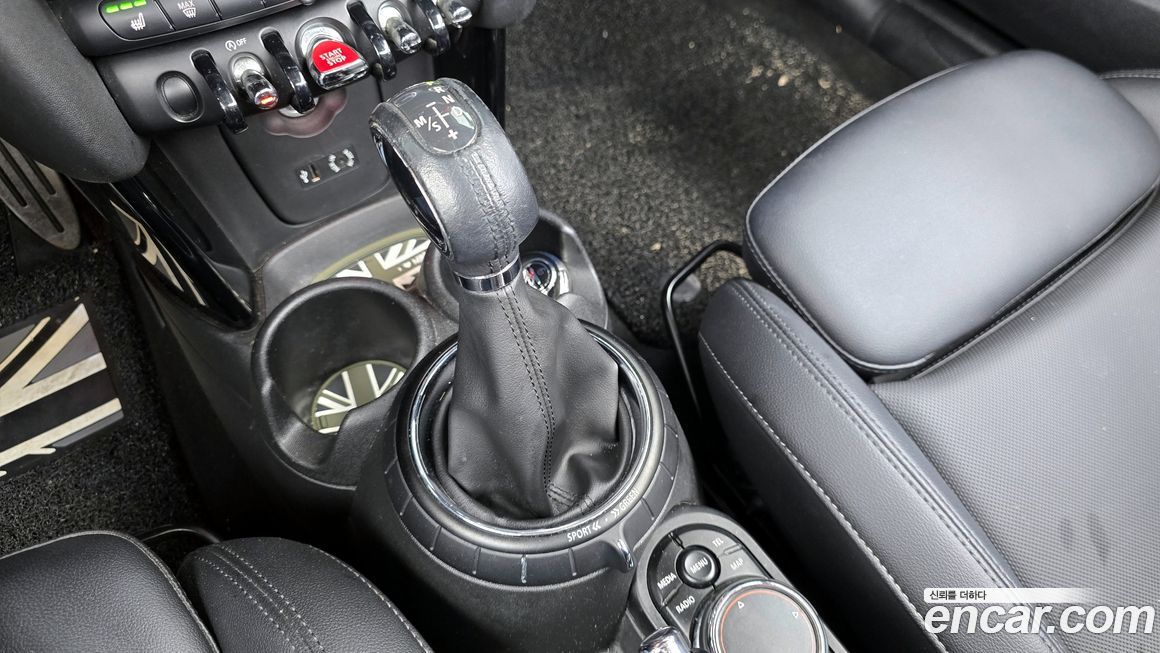 Mini Cooper Convertible 2016