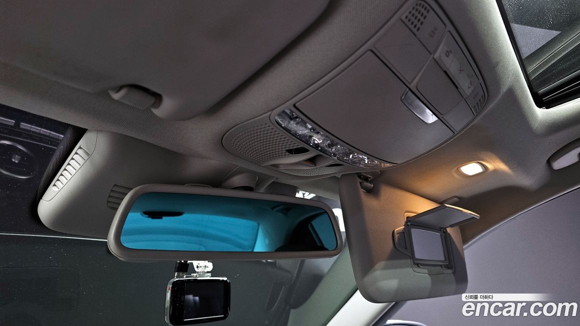 Mercedes-Benz C-Class 2016