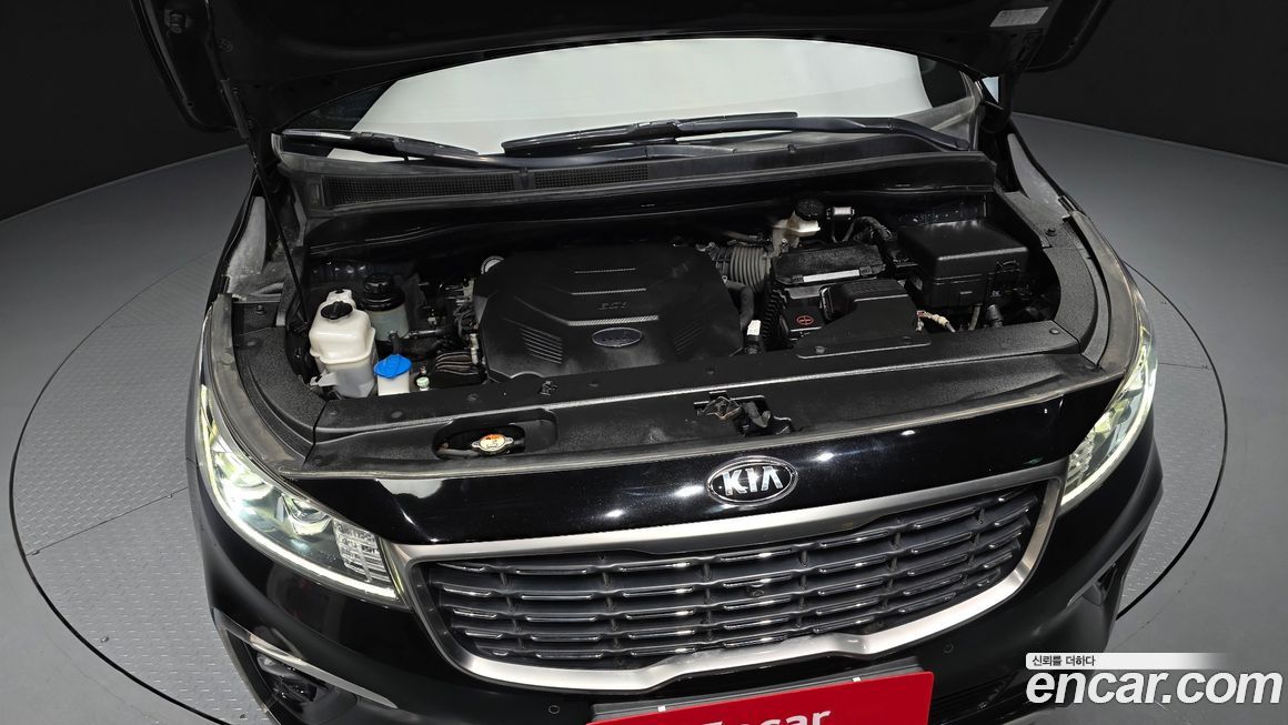 Kia Canival 2019