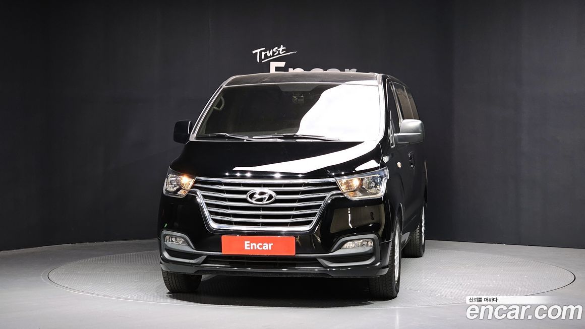 Hyundai Starex 2019