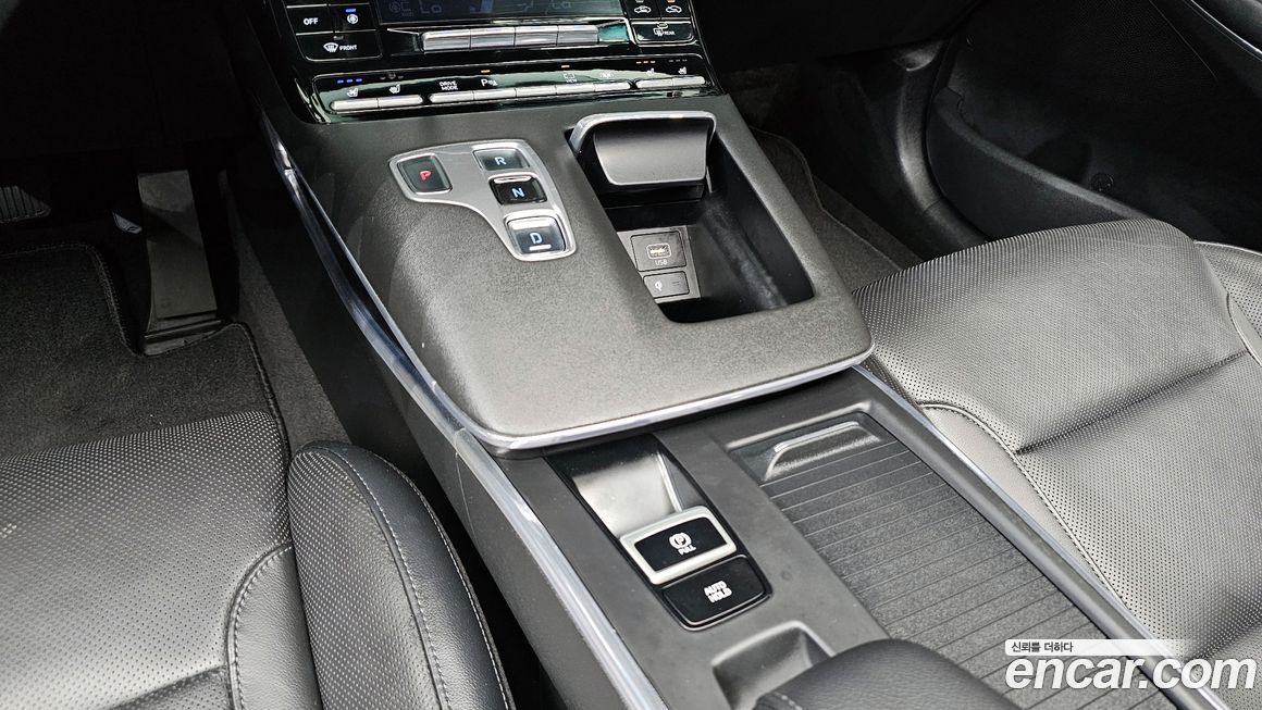 Hyundai Grandeur 2021