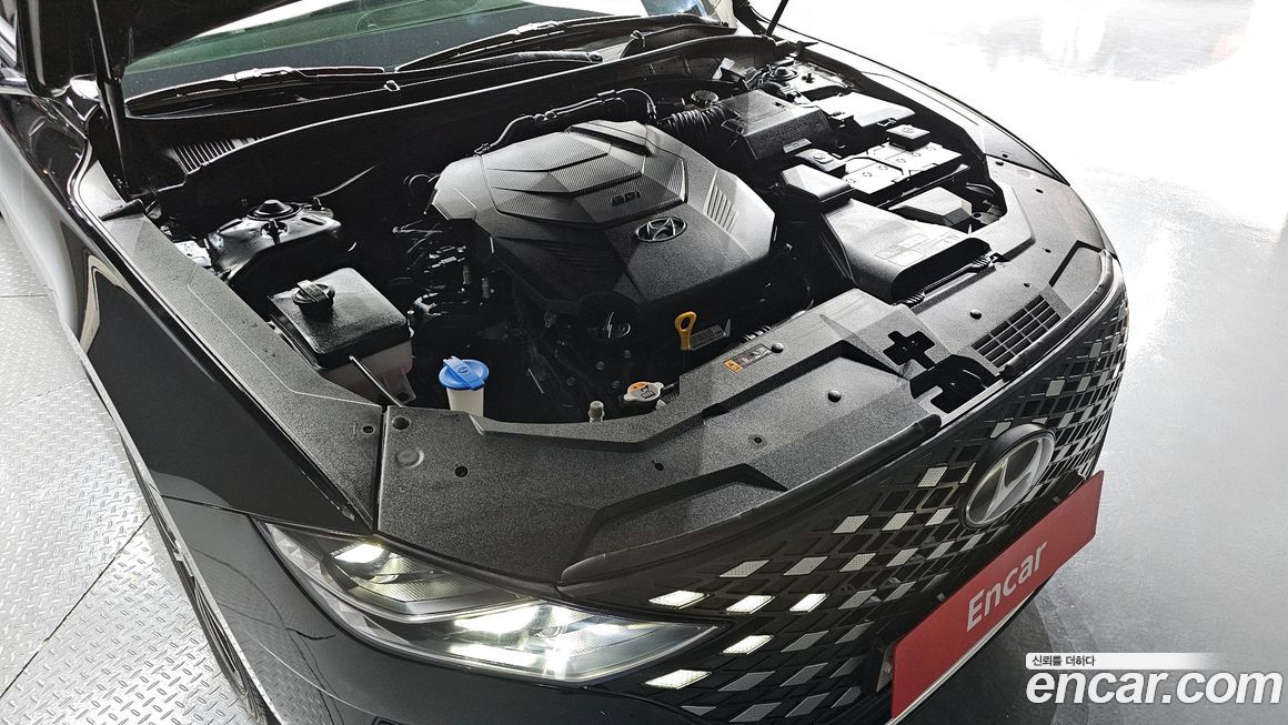 Hyundai Grandeur 2021