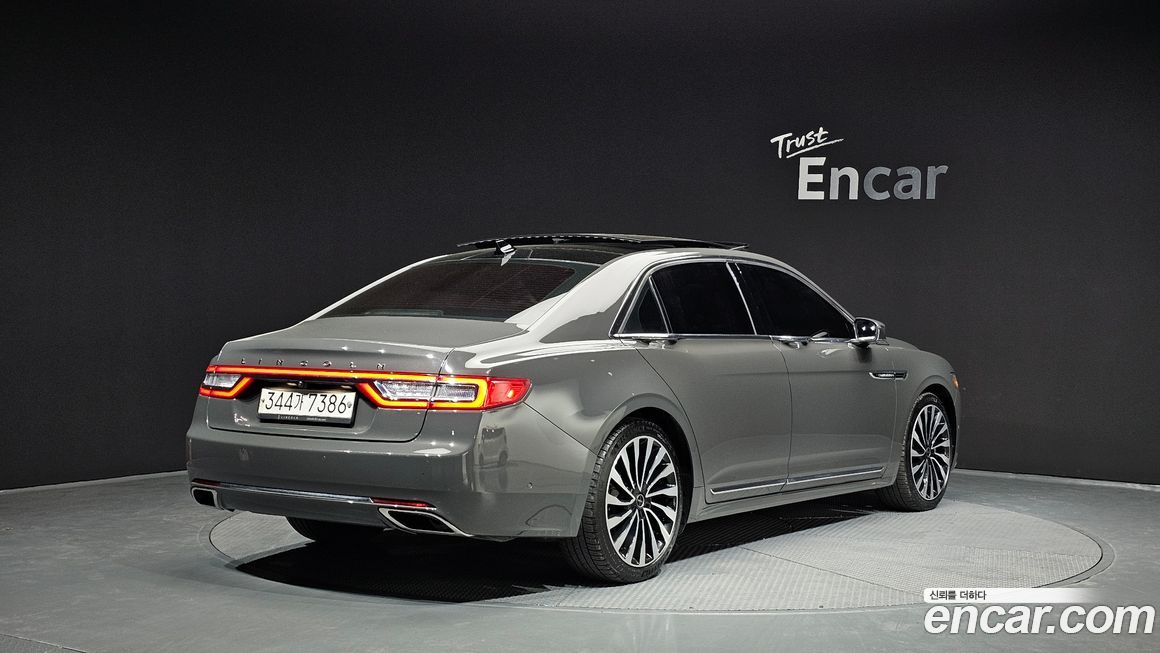 Lincoln Continental 2019