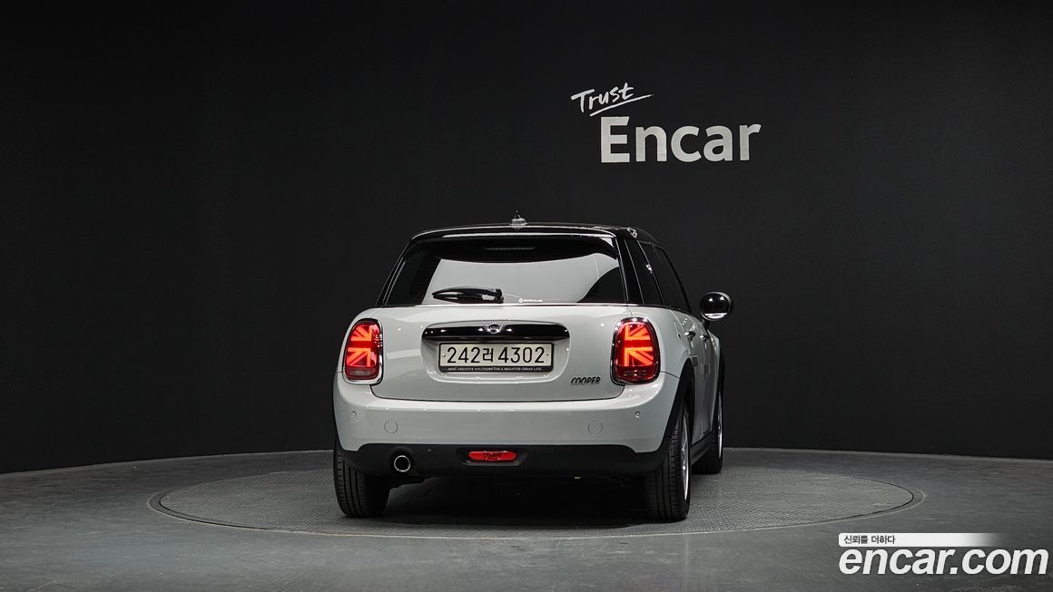 Mini Cooper 2021