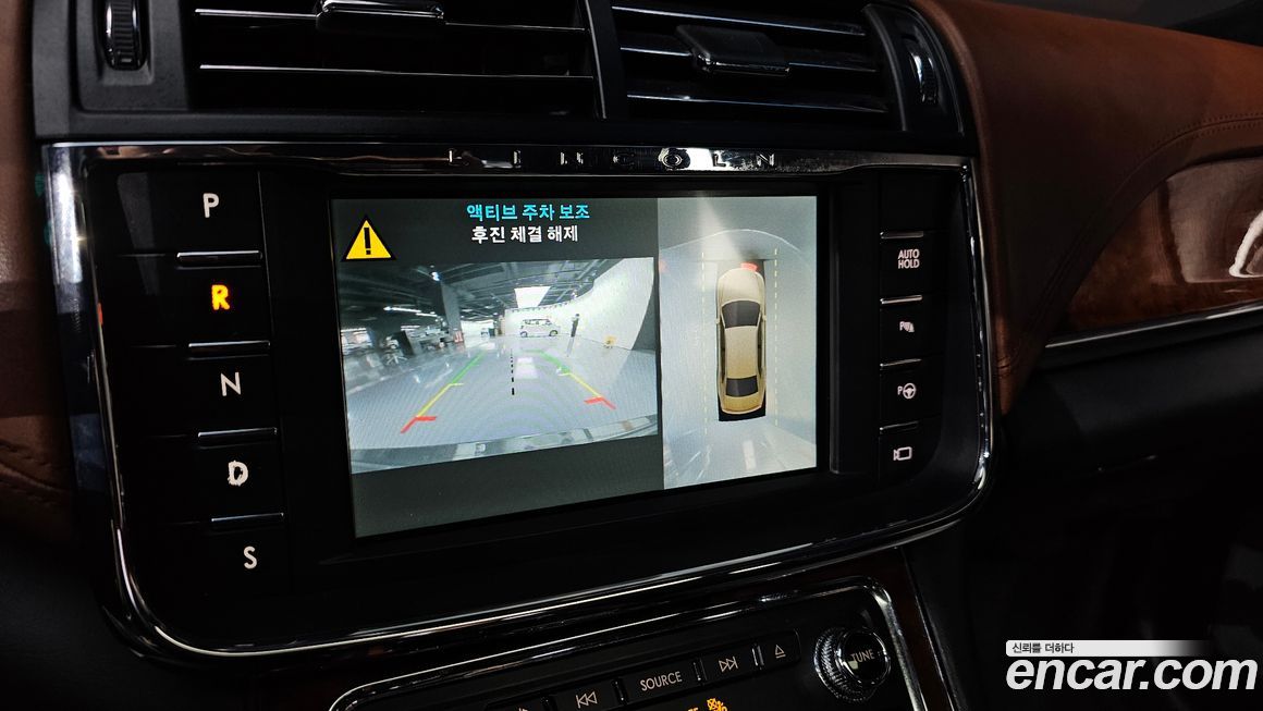 Lincoln Continental 2019