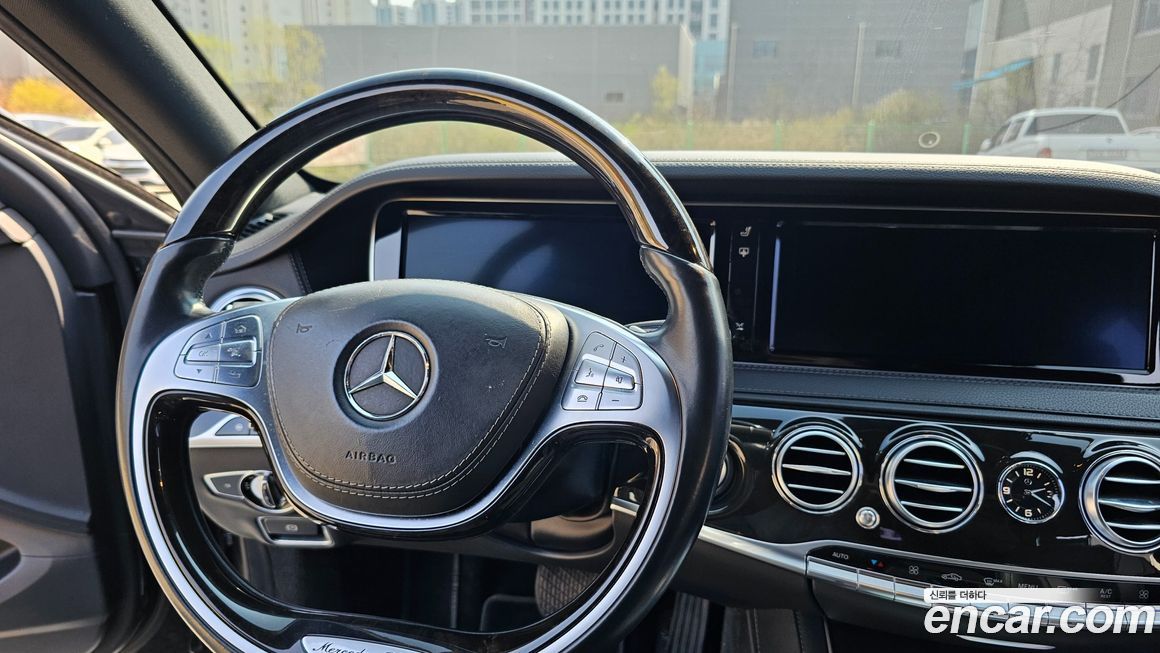 Mercedes-Benz S-Class 2015