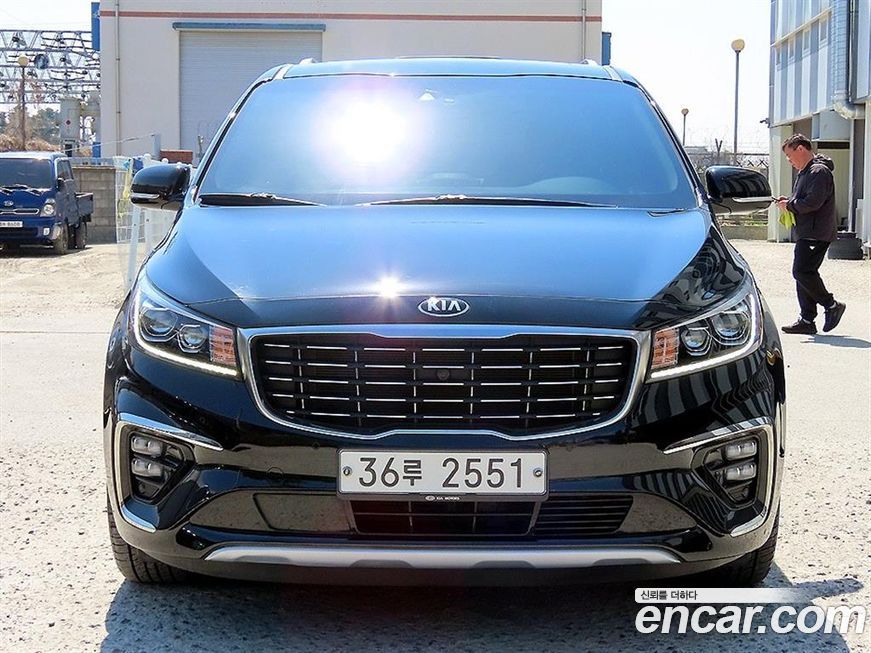 Kia Canival 2019