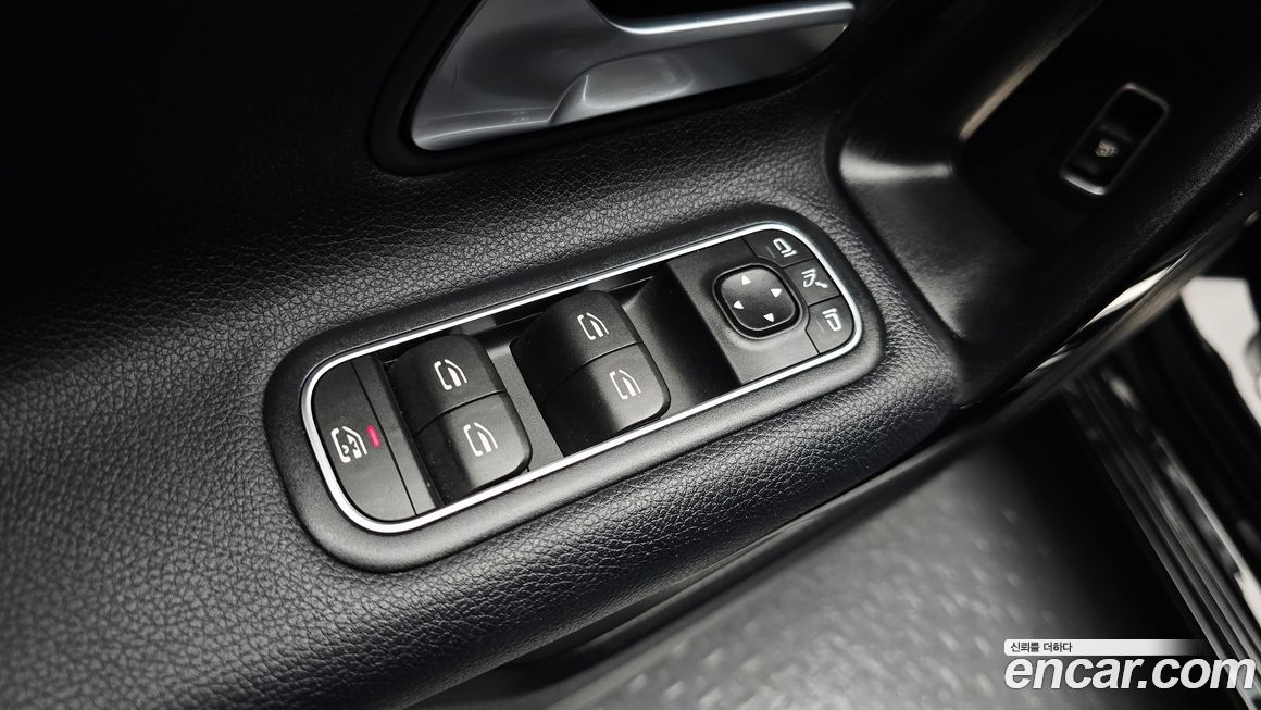 Mercedes-Benz A-Class 2020