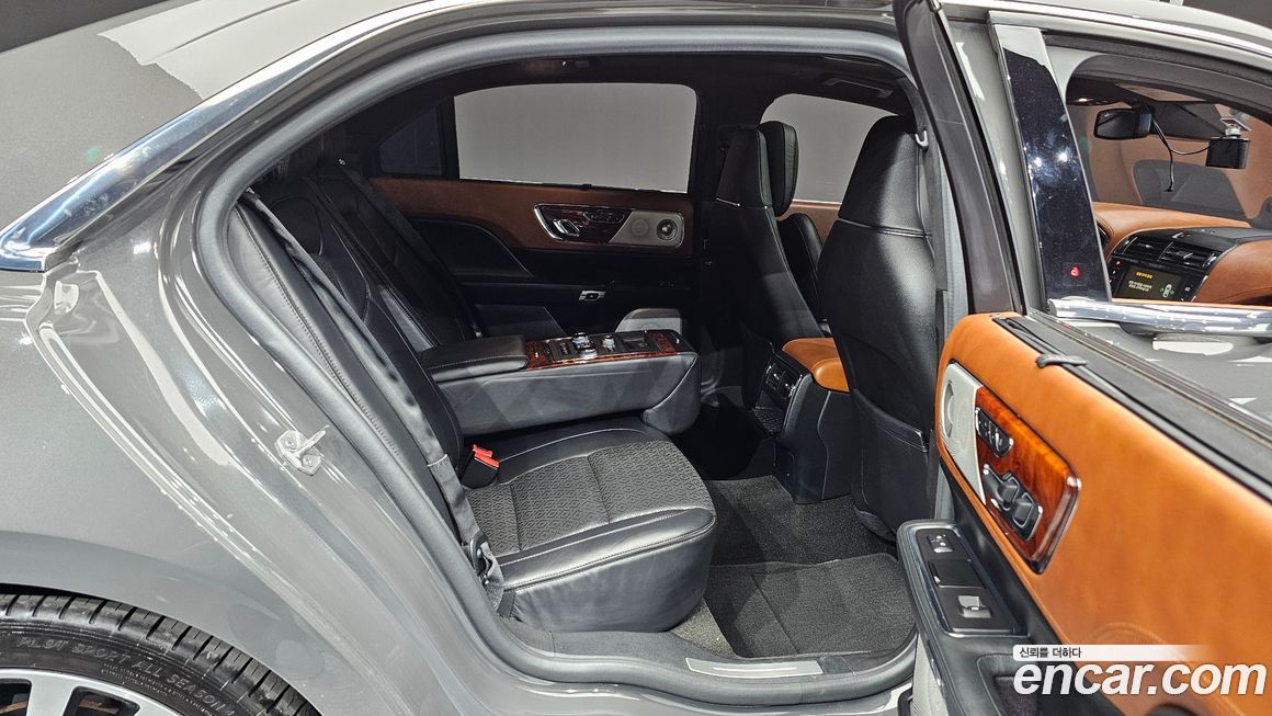 Lincoln Continental 2019