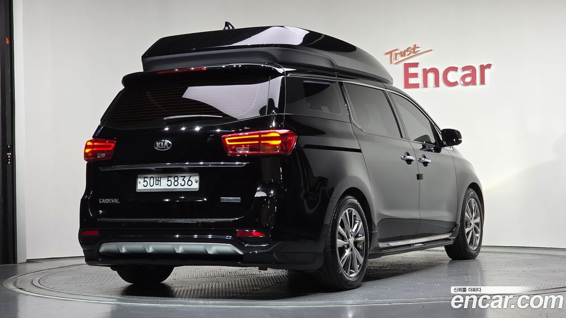 Kia Canival 2019