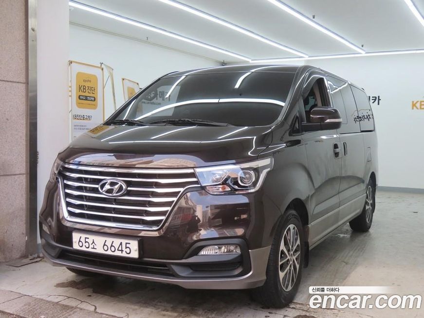 Hyundai Starex 2018