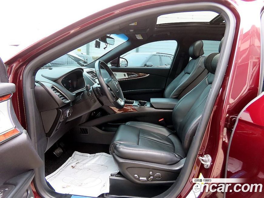 Lincoln Nautilus 2019