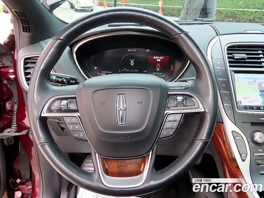 Lincoln Nautilus 2019