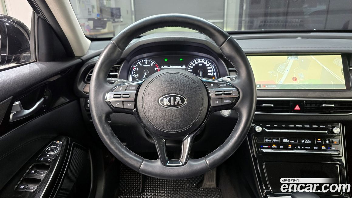 Kia K7 2021