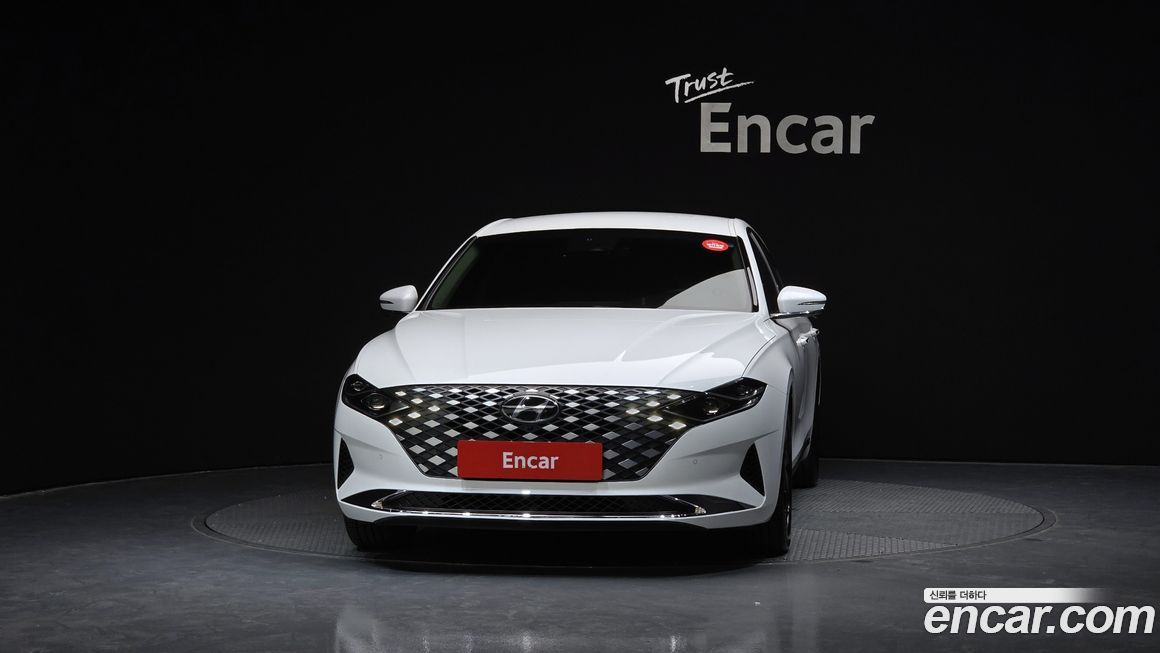 Hyundai Grandeur 2022