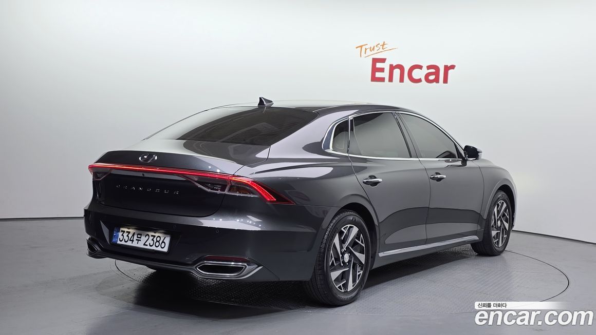 Hyundai Grandeur 2021