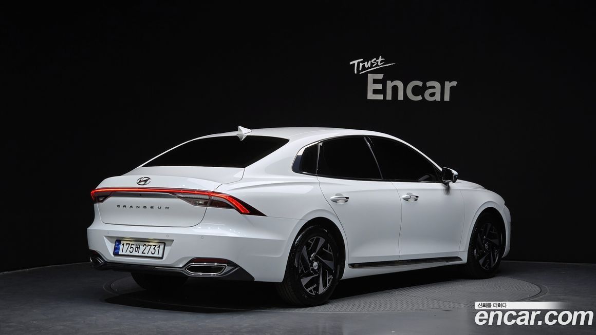 Hyundai Grandeur 2022