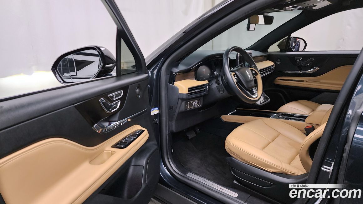 Lincoln Corsair 2021