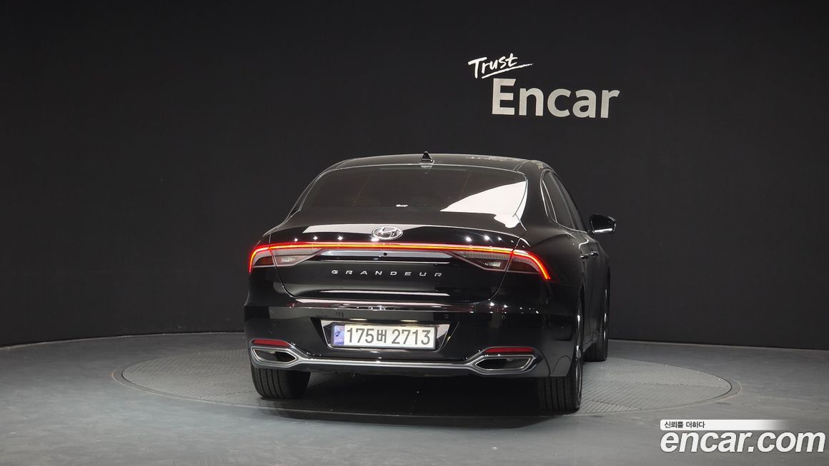 Hyundai Grandeur 2022