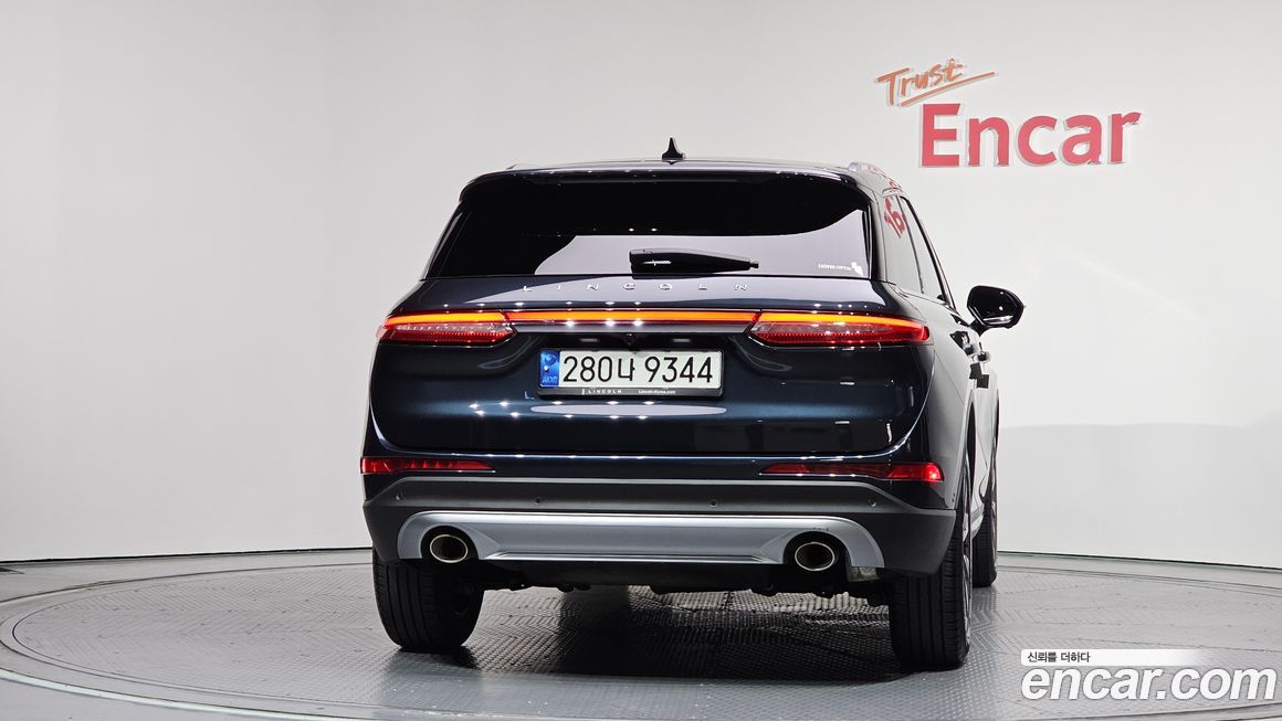 Lincoln Corsair 2021