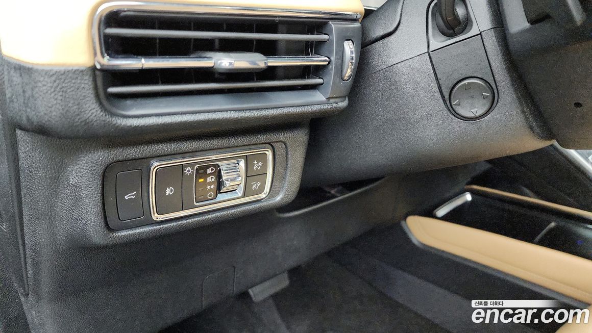 Lincoln Corsair 2021