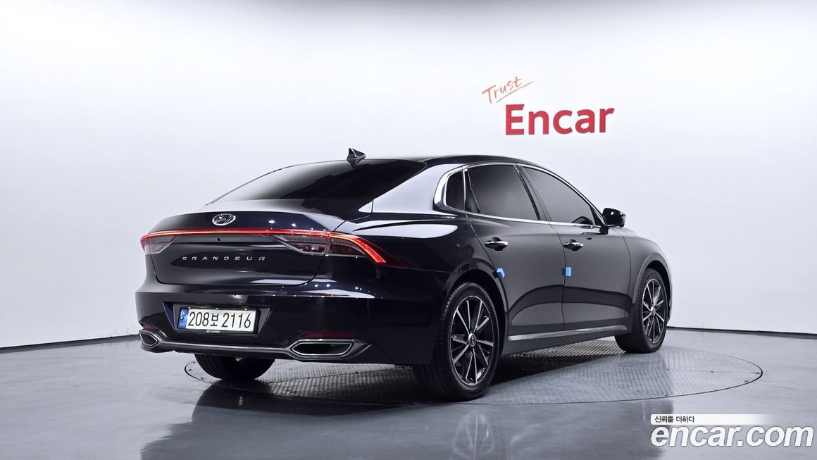 Hyundai Grandeur 2022