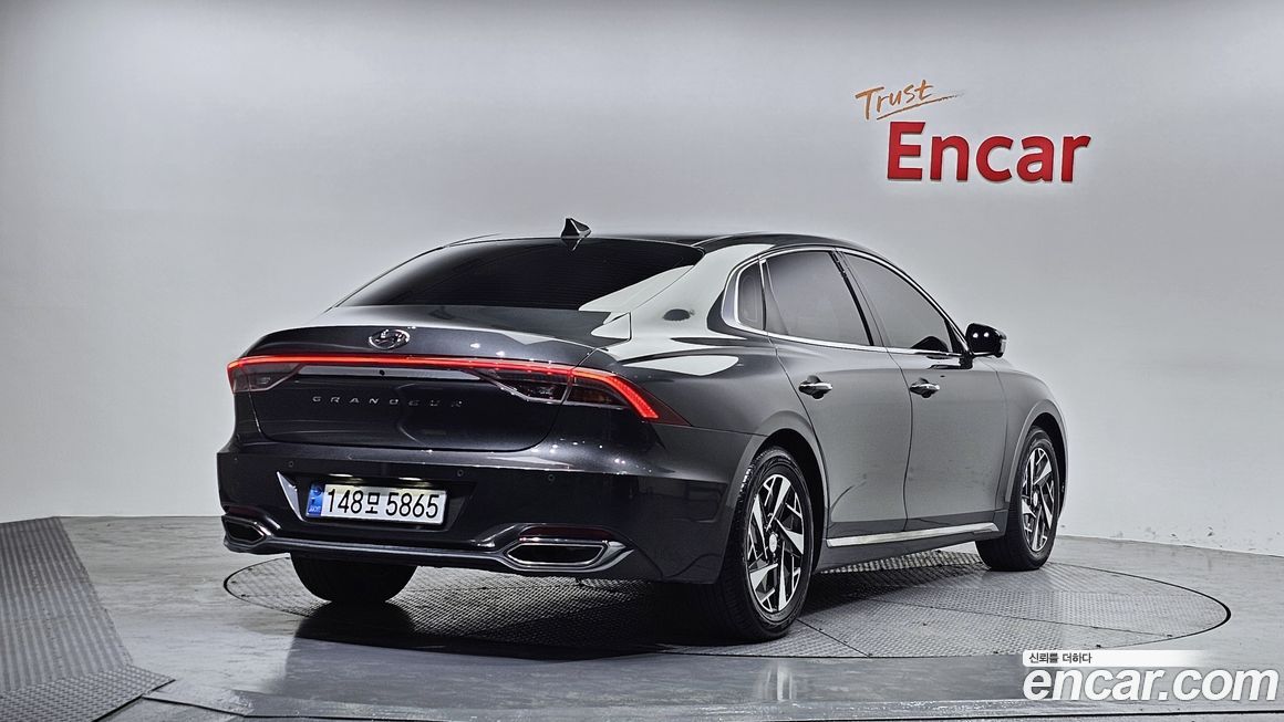 Hyundai Grandeur 2022