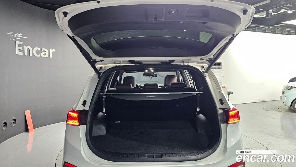 Hyundai Santafe 2020