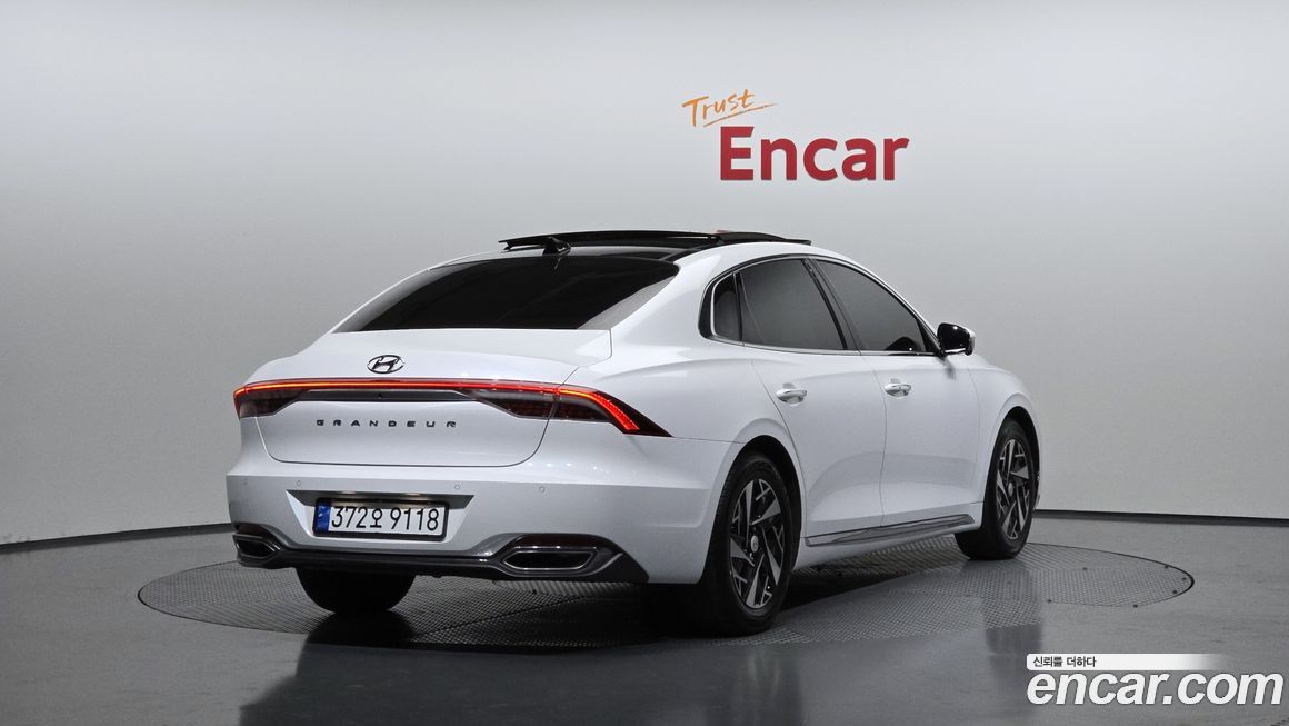 Hyundai Grandeur 2021