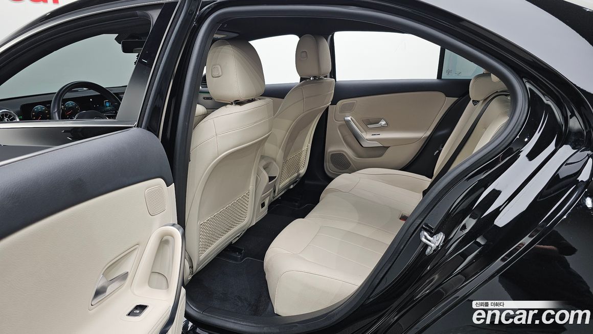 Mercedes-Benz A-Class 2021