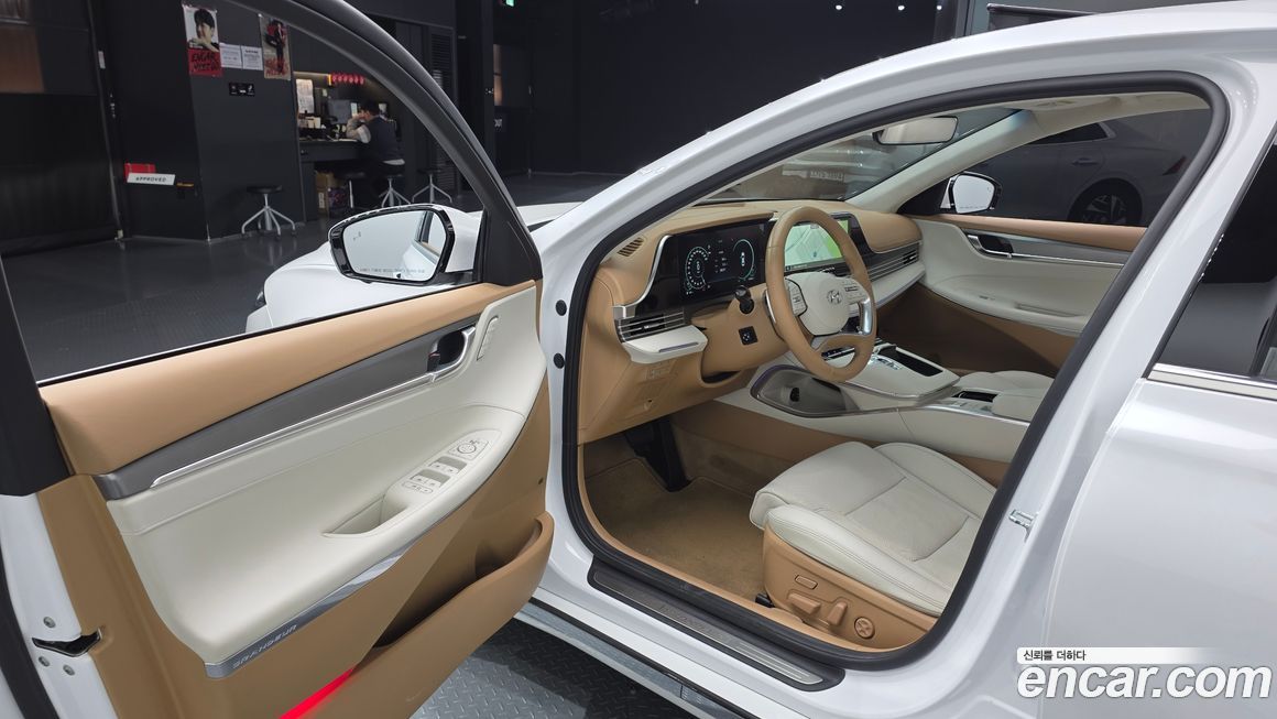 Hyundai Grandeur 2021