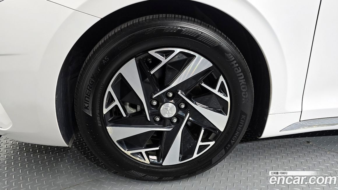 Hyundai Grandeur 2021