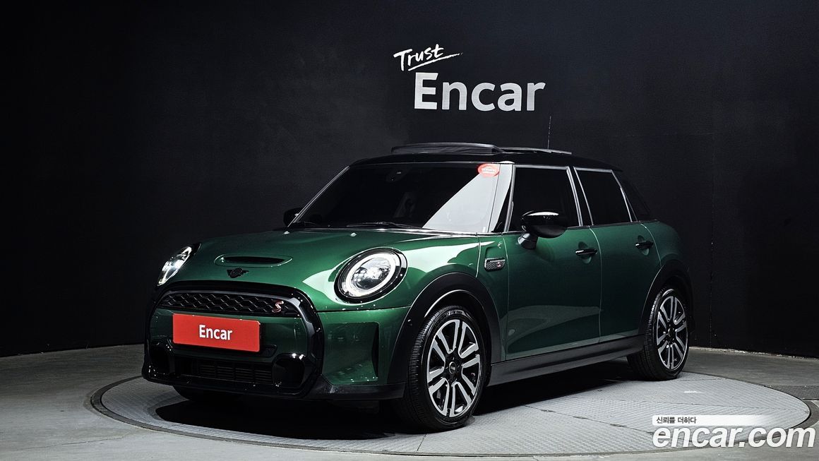 Mini Cooper 2024