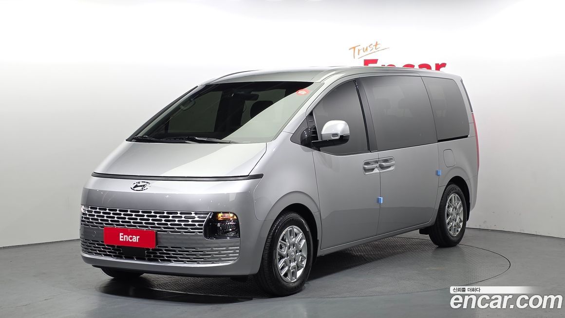 Hyundai Staria 2023