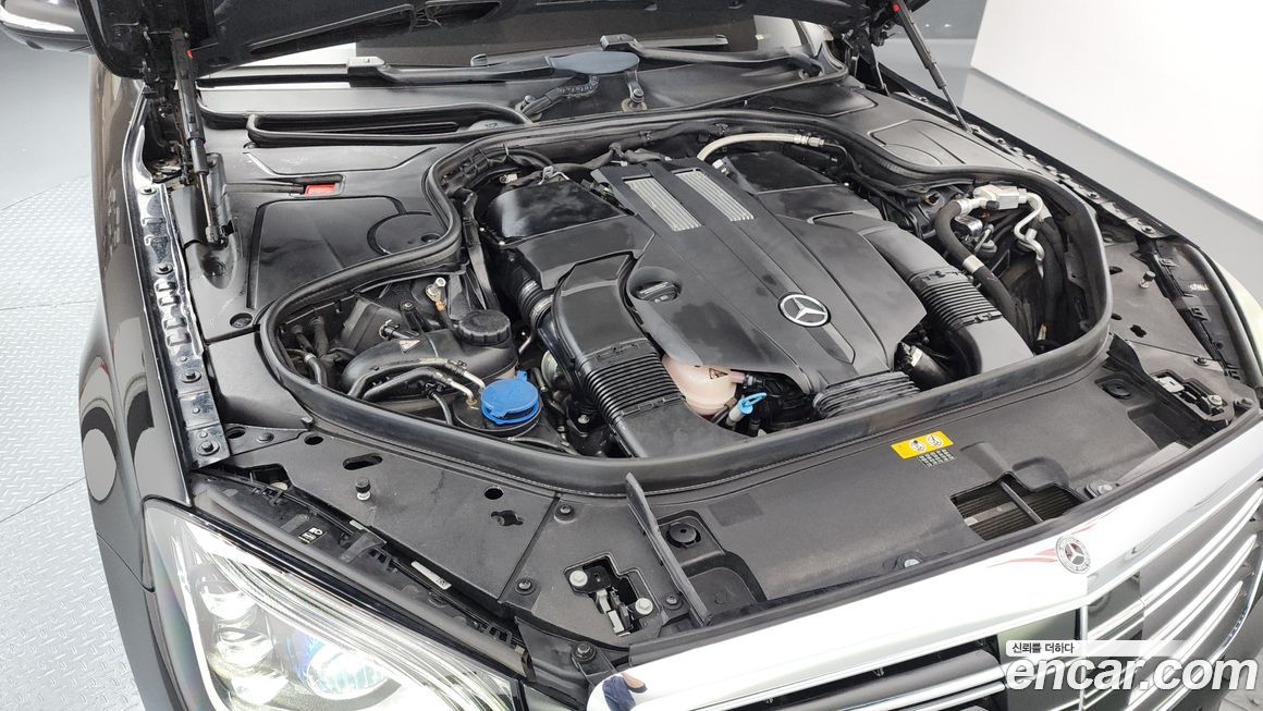 Mercedes-Benz S-Class 2019