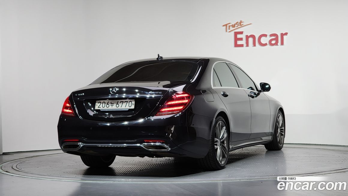 Mercedes-Benz S-Class 2018