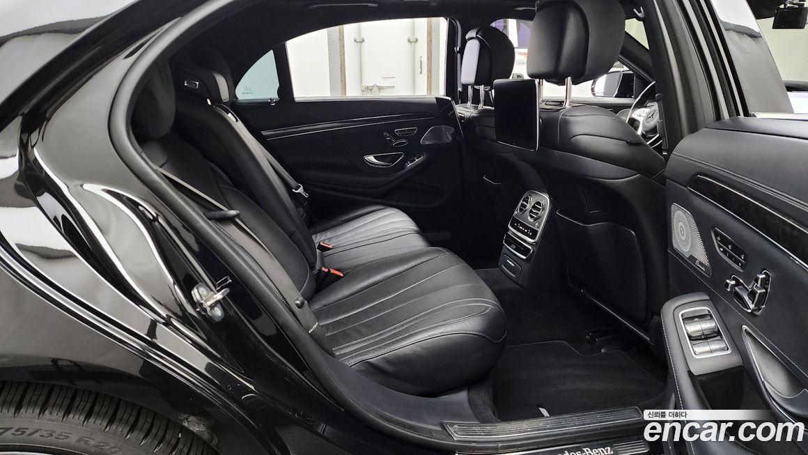 Mercedes-Benz S-Class 2018