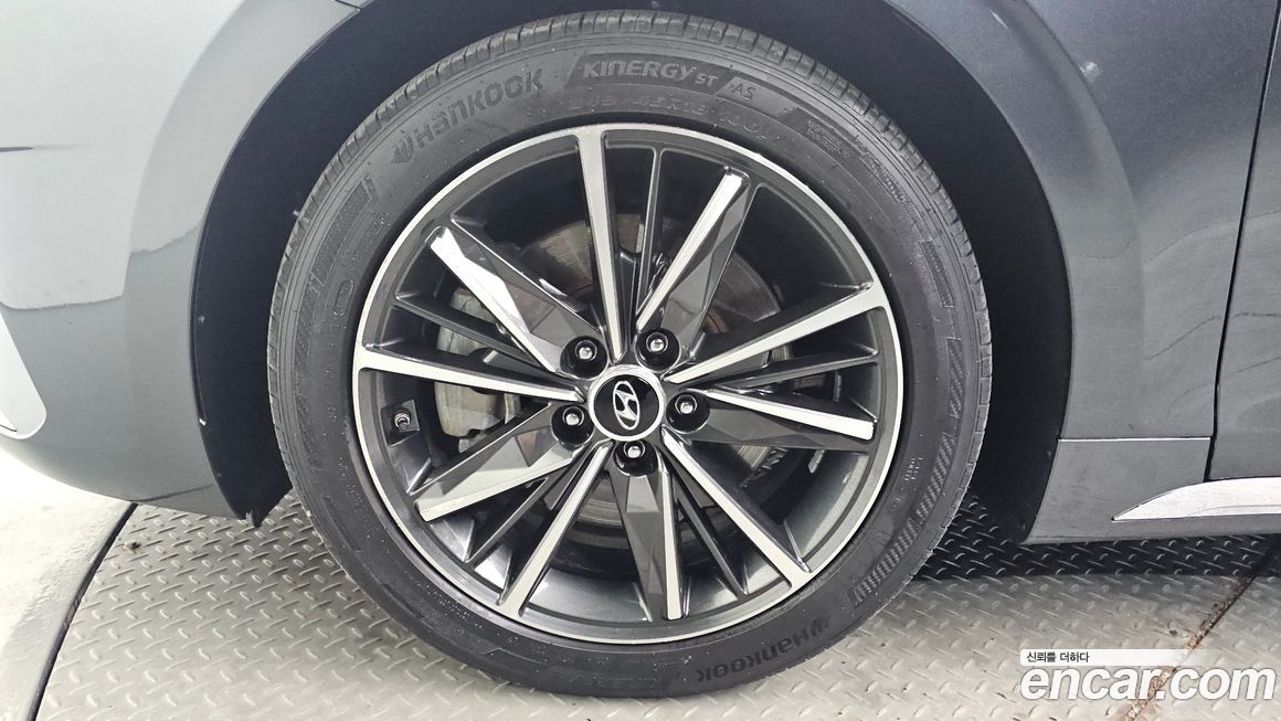 Hyundai Grandeur 2022